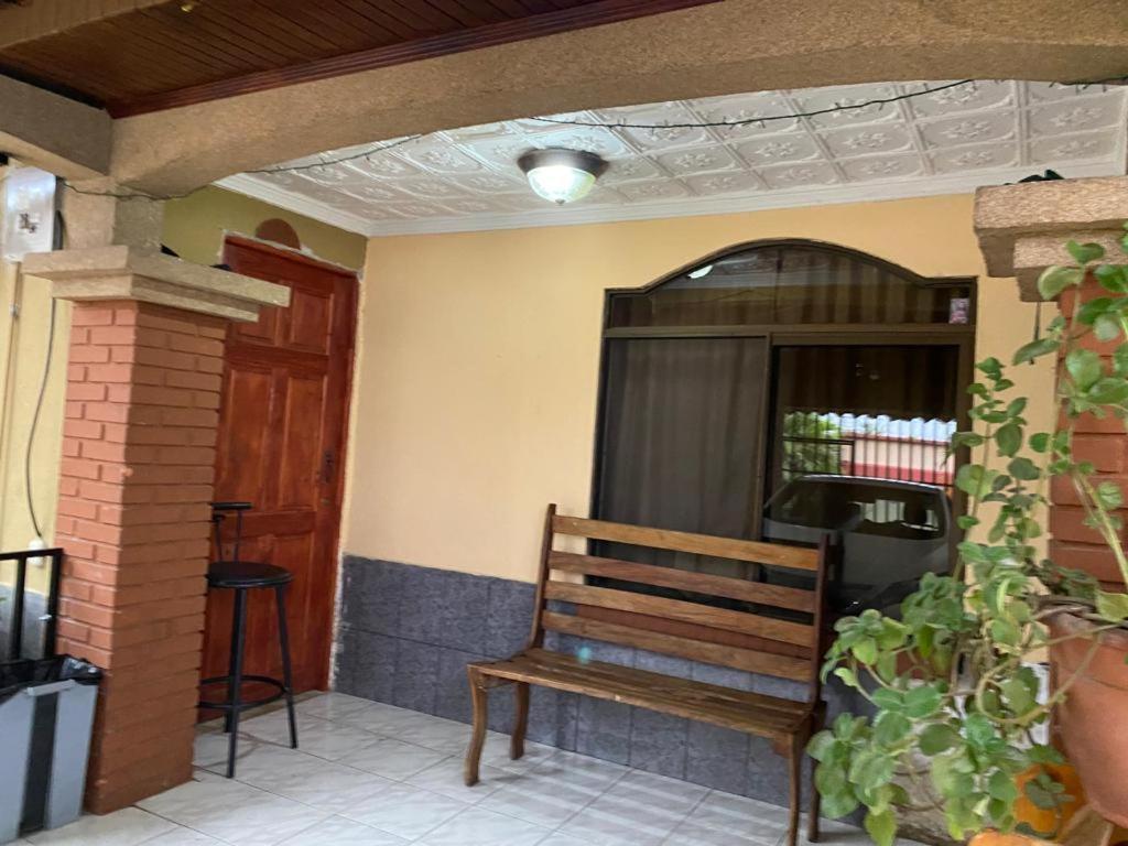 Casa Lupita Alajuela Daire Dış mekan fotoğraf